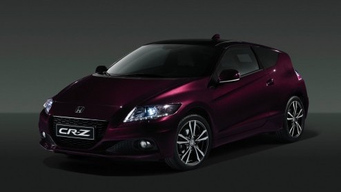 Tegelijkertijd met de introductie van de zuinige diesel voor de Civic liet Honda ons ook kennismaken met de vernieuwde CR-Z. De kleine sportcoup met hybride-aandrijving kreeg een nieuw neusje en  no