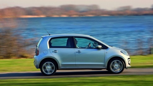 Volkswagen heeft lange tijd geen model gehad onder de psychologische grens van 10.000 euro. De komst van de Up eind vorig jaar luidde een nieuw tijdperk in voor Volkswagen. En die Up-familie wordt nu