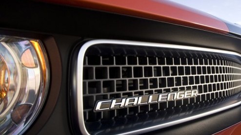 De Dodge Challenger SRT8 heeft een prijs gekregen. Enige tijd geleden zagen we het model in het geheim gefotografeerd, en langzaamaan stroomt er meer informatie binnnen. Deze krachtpatser komt in de V