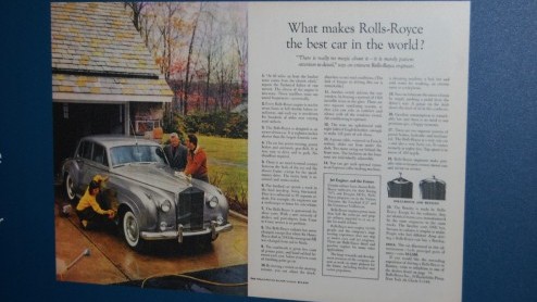 Autoreclame is van alle tijden. De tentoonstelling '125 jaar Autoreclame' in het Museum van de Twintigste Eeuw brengt dat op amuserende wijze in beeld. Wanneer ontwikkelde de auto zich tot statussymbo