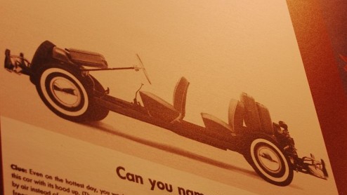 Autoreclame is van alle tijden. De tentoonstelling '125 jaar Autoreclame' in het Museum van de Twintigste Eeuw brengt dat op amuserende wijze in beeld. Wanneer ontwikkelde de auto zich tot statussymbo