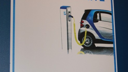Autoreclame is van alle tijden. De tentoonstelling '125 jaar Autoreclame' in het Museum van de Twintigste Eeuw brengt dat op amuserende wijze in beeld. Wanneer ontwikkelde de auto zich tot statussymbo