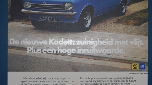 Autoreclame is van alle tijden. De tentoonstelling '125 jaar Autoreclame' in het Museum van de Twintigste Eeuw brengt dat op amuserende wijze in beeld. Wanneer ontwikkelde de auto zich tot statussymbo