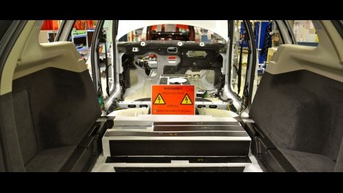 Na de presentatie van de Saab 9-3 ePower Concept op de Autosalon van Parijs in 2010 werkt Saab momenteel (nou, ja...) aan een vloot van deze elektrische variant in de Trollhttan-fabriek.