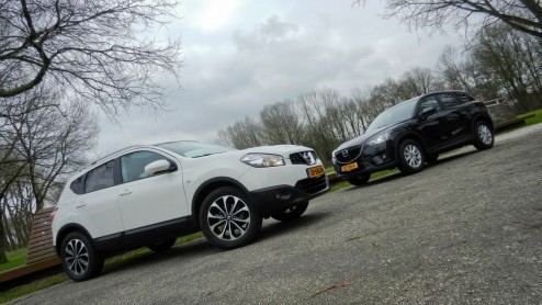 De Nissan Qashqai staat aan de wieg van het crossover-segment. Vijf jaar na zijn introductie gooit landgenoot Mazda de CX-5 in de strijd. Heeft de volledig met de SkyActiv-filosofie ontwikkelde Mazda