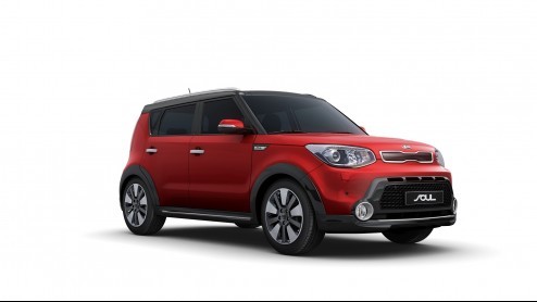 Kia onthult de Niro als voorproefje van een nieuwe compact model in het gamma. Daarnaast staat de nieuwe Kia Soul in het licht, die in Nederland alleen elektrisch aangedreven zal zijn.