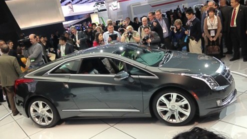 Een bezoek aan Detroit en de North American International Auto Show is een hele belevenis. Dankzij een aantal spannende primeurs van onder meer Lexus, Mercedes-Benz, BMW en Infiniti viel er voor ons E
