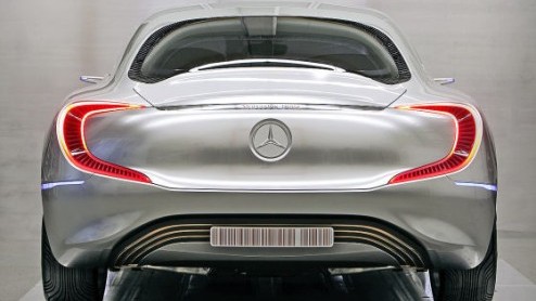 Nadat we vorige week konden melden dat Mercedes-Benz met een bijzondere concept car de show in Frankfurt zou stelen is het nieuws nu boven water; op de IAA staat de Mercedes F125 Concept met brandstof