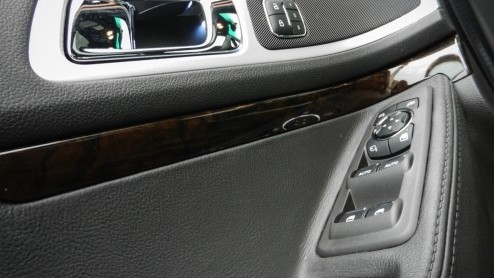 Autotest van de Ford Explorer 2.0 Ecoboost, een full-size SUV met alle luxe maar een klein hartje.