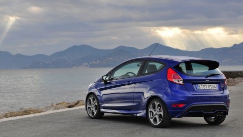 Autotest Ford Fiesta ST - de nieuwe sportversie is een feestje!