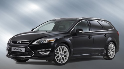 Ford Mondeo Platinum ook te bestellen met Xpression Line en extra sportieve opties zoals een RS-rastergrille, uitlaatsierstuk of achterspoiler. Een kleine meerprijs,zonder extra bijtelling.