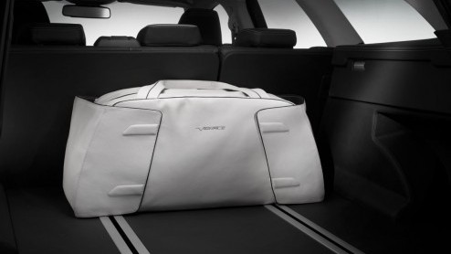 Voor de volgende generatie Mondeo komt Ford met een exclusieve Vignale-lijn boven de Titanium. De Vignale onderscheidt zich volgens Ford door unieke designelementen en hoogwaardige afwerking.