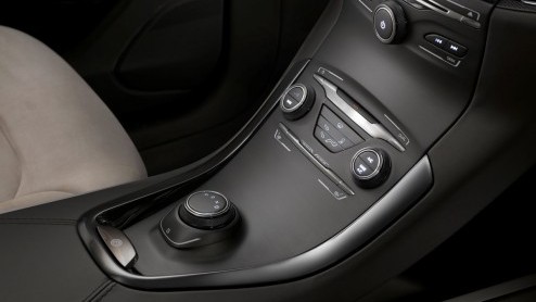 Nieuwe Ford S-MAX komt er aan op IAA 2013. Ford is voornemens de S-Max te gaan vervangen door een nieuwe generatie. Op de IAA geeft de fabrikant ons alvast een eerste indruk.