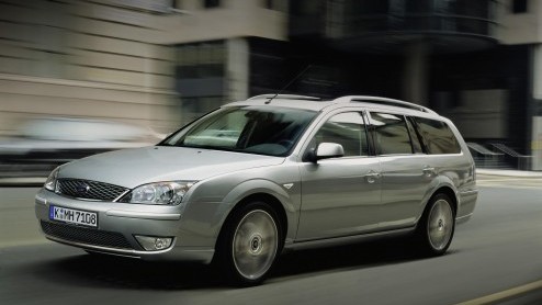 De Ford Mondeo viert zijn 20-jarig jubileum. Sinds zijn introductie in 1993 heeft Ford in Europa meer dan 4,5 miljoen exemplaren weten te slijten. Reden voor een feestje, zou je denken.
