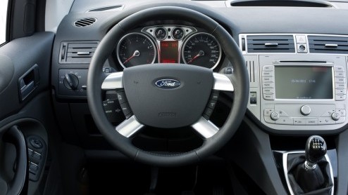 Ford gooit het leveringsprogramma van de Kuga op de schop. Voortaan is de SUV alleen nog leverbaar als Titanium S, in combinatie met de 2.0 TDCi dieselmotor, vierwielaandrijving en een zesbak of Power