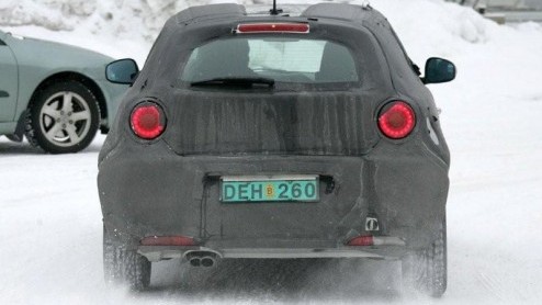 Vandaag bereikt ons nieuws van Alfa. De Alfa Romeo Furiosa deed zijn eerste testrondes. De naam 'Mito' is deze week ook opgedoken; het lijkt er op dat Alfa afstapt van de naam Furiosa, die uit de 'wed