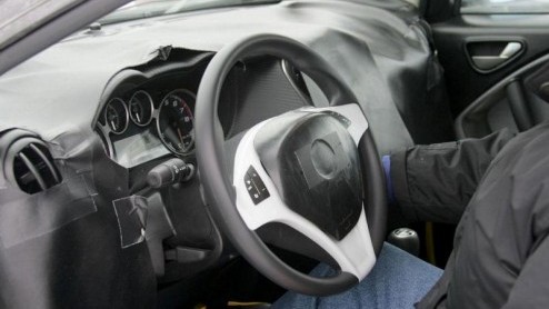 Vandaag bereikt ons nieuws van Alfa. De Alfa Romeo Furiosa deed zijn eerste testrondes. De naam 'Mito' is deze week ook opgedoken; het lijkt er op dat Alfa afstapt van de naam Furiosa, die uit de 'wed