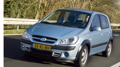 Hyundai breidt het gamma van de Getz uit met een sportievere variant, de Sport. Met een kleine 100 pk en sportieve accenten spelen de Koreanen in op de vraag naar sportief en dynamisch getinte modelle