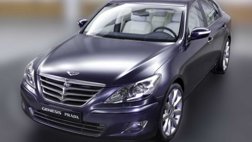 Hyundai vond dat de Genesis sedan nog wel wat extra glamour kon gebruiken. En dus gingen de Koreanen met Prada aan de gang om hun sedan hoogwaardig op te waarderen. Vrijwel alle 1200 exemplaren zijn v