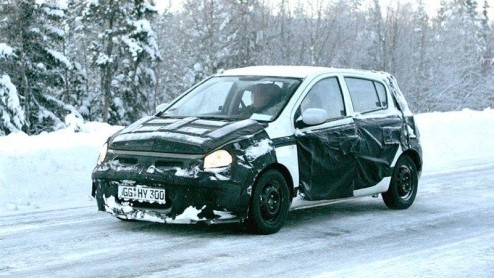 Om het 'gat' tussen de komende i10 (Atos) en nieuwe i30 op te vullen, gaat Hyundai een nieuwe concurrentiestrijd aan met de i20. Het model vervangt de Getz en moet het populaire segment opnieuw gaan b