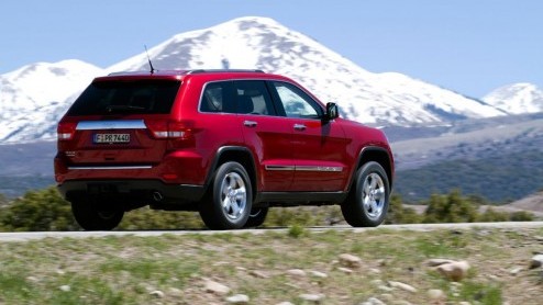 De Jeep Grand Cherokee wordt medio dit jaar naast een benzine V6- en V8 ook verkrijgbaar met een nieuwe 3.0 CRD turbodiesel. De met Fiats Multijet II technologie uitgeruste zescilinder is sterker en