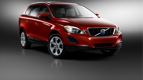 In navolging van onze zuiderburen is de Volvo XC60 nu ook bij ons als D3 leverbaar. De nieuwe vijfcilinder dieselmotor met 136 pk is een aantrekkelijke instapper tegen een aantrekkelijke prijs; 45.995