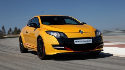 Nieuwe, bijtellingsvriendelijke motoren en een paar optische vernieuwingen. Dat is waar het om draait bij de vernieuwde Renault Mgane-reeks. De update slaat bij voorbaat aan gezien het aantal orders