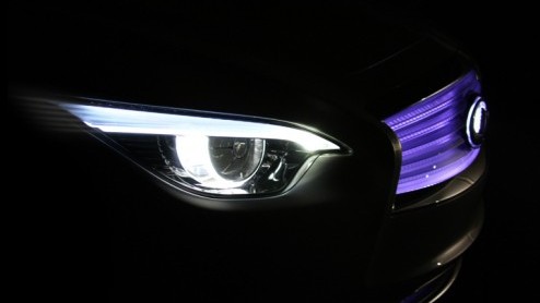 Groot nieuws! De kleine Infiniti krijgt vorm. Het nieuwste staaltje familieuitbreiding luistert naar de naam Etherea en is dankzij de eerste officile beelden (van het studiemodel) al in vol ornaat 