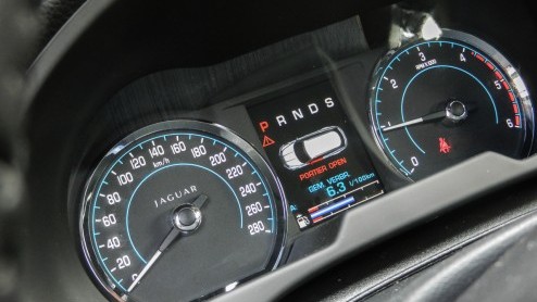 Jaguar XF Sportbrake autotest met de 2.2D S 200 pk diesel en achttrapsautomaat.