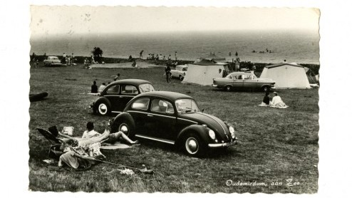 Wanneer je iemand vraagt om een aantal autos te noemen van vroeger, dan komt men al gauw met de Lelijke Eend, Fiat 500, de Kever en Dafjes op de proppen. Geen wonder, het zijn historierijke klassie