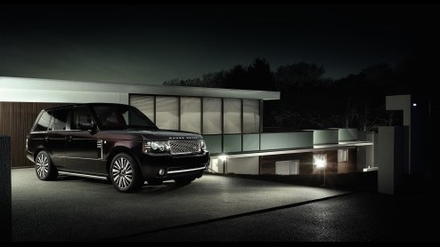 Range Rover presenteert op de Autosalon van Genve de meest luxueuze Range Rover ooit. Deze ultieme vorm van decadentie luistert naar de naam Range Rover Autobiography Ultimate Edition en komt in een