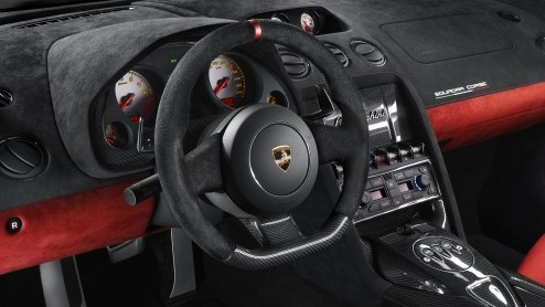 Lamborghini Gallardo LP 570-4 Squadra Corse extra sportief uitgevoerd.