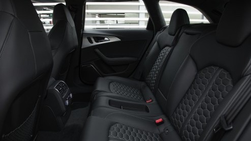 Audi RS6 Avant 4.0 TFSI V8 getest! Van tien naar acht cilinders maar ook sneller en nog brutaler.