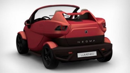 Het Franse bedrijf Lumeneo presenteert later deze week in Parijs deze Neoma Roadster. Het elektrische karretje leent de nodige designelementen van de Smart Forspeed Concept.