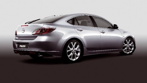 Mazda is toe aan de tweede generatie Mazda 6. De Japanners geven hun nieuwe middenklasser een sportieve look, die hij volgens het merk ook op de weg gaat waarmaken. Samen met hoogwaardige materialen e