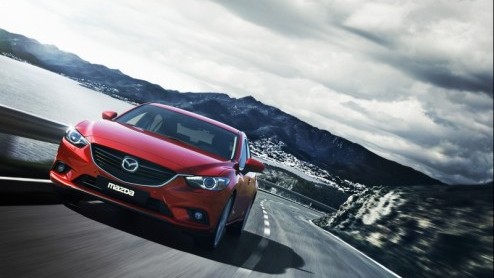 Mazda is klaar voor de verkoop van de Mazda6 en heeft daarom het doek officieel verwijderd van de nieuwe generatie. De middenklasser staat eind oktober bij de dealer en zal in een voor zakelijk rijder