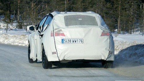 Renault is haar modelgamma flink aan het vernieuwen. Zo zit de Laguna nog vers in het geheugen, is de Twingo onlangs op de weg verschenen en zien we volgende maand de Koleos in volle glorie. Vervolgen