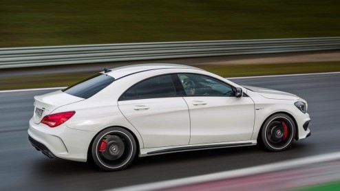 Mercedes-Benz CLA ook als 45 AMG. Met 360 pk en vierwielaandrijving. Leuk!