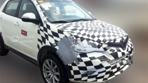MG laat opnieuw een compacte SUV als studiemodel zien. En dat terwijl de gecamoufleerde