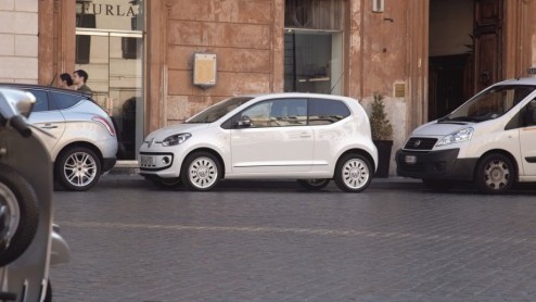Waarom de Volkswagen Lupo in 2005 geen opvolger heeft gekregen is ons nog steeds een raadsel. De Fox die erna kwam was immers een slag groter en had zijn roots in Zuid-Amerika liggen. Met de nieuwe Up