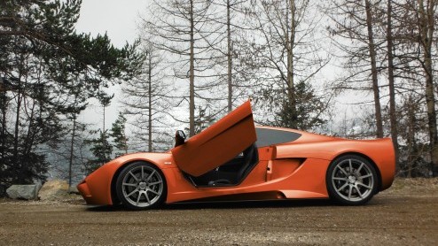 Debuut voor Nederlandse supercar Vencer Sarthe tijdens 24 uur van Le Mans Drivers Parade.