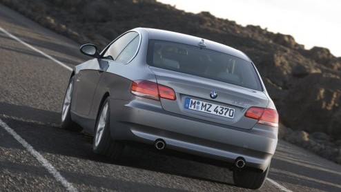 BMW weet wel hoe ze krachtige motoren moeten maken. Maar, alles went, dus heeft het merk uit Beieren een performance kit ontwikkeld voor de geblazen drieliter zescilinder. Gevolg: 20 pk extra pit, bov