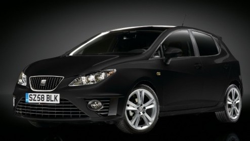 De Engelsen hebben geluk. Seat start daar met de levering van de Ibiza Black. Het is een sportief uitgevoerde uitvoering die maar beperkt leverbaar is. Uiteraard alleen in de kleur zwart.