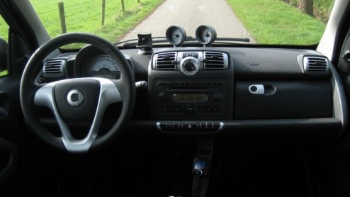 Hij verbruikt slechts 1 op 30, stoot slechts 88 gram CO2 uit, heeft een volle tank voor minder dan 35 euro en is als enige dieselauto te rijden met 14% bijtelling. En dat voor net geen 12000 euro. Is