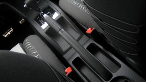 De Volkswagen Polo, wie kent m niet? Maar klinkt de stoer ogende CrossPolo net zo klinkend in de oren? Precies. Daarom een nadere kennismaking met de CrossPolo 1.6 (voordat het te laat is). Dan blijk