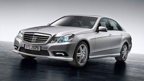 Mercedes lijkt haar hybridetechniek niet alleen voorbehouden aan het vlaggenschip S-Klasse of SUV M-Klasse. De onlangs gentroduceerde S400 Hybrid zal waarschijnlijk worden vergezeld door een nieuwe E