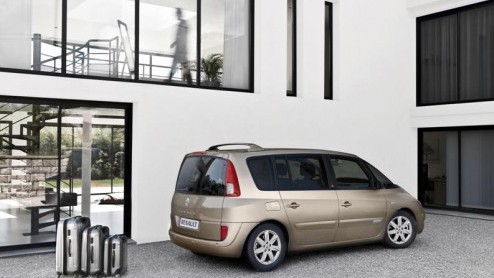 Renault was er al vroeg bij met de MPV. Als eerste was er de Espace, en dat is inmiddels alweer 25 jaar geleden! Om dit te vieren, introduceert Renault in juni de bijzondere Srie Spciale 25th. H