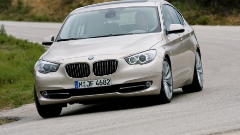 In Rijswijk presenteerde BMW afgelopen week de nieuwe 5-serie GT, een nieuwkomer in het Executive-segment die dit jaar nog op de automarkt moet verschijnen.