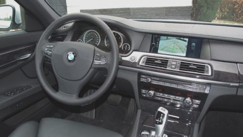 Wat kan het leven soms toch mooi zijn: je loopt s morgens naar je auto, opent het portier en neemt plaats op de met leer beklede bestuurdersstoel. Tot zover niet echt bijzonder, wel? Nou, vervolgens