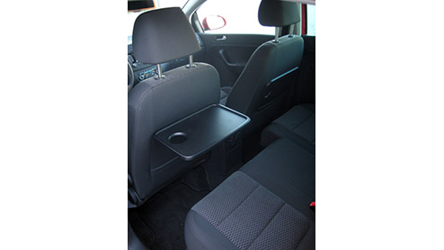 De Volkswagen Golf Plus was bij zijn introductie in 2005 aanvankelijk bedoeld als praktische opvolger van de vierde generatie Golf Variant. Daar kwam het merk echter op terug, de Plus trok namelijk he